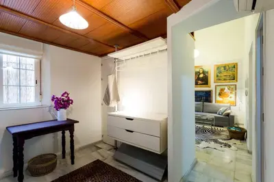 Plano de PRETTY DUPLEX IN BOHEMIAN DISTRICT-CITY CENTER