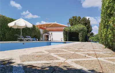 Piscina en o cerca de Stunning Home In Olvera
