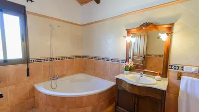 Un baño de Casa Rural El Moral