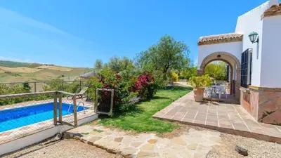 Piscina en o cerca de Casa Rural El Moral
