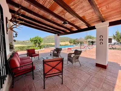 Un balcón o terraza de Los Palomos casa rural en el centro de Andalucía
