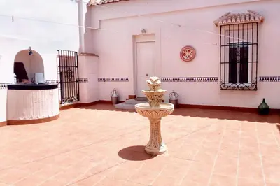 Plano de Charming House with Pool in Montilla