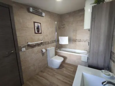 Un baño de Casa Rural La Zzinetina con Jacuzzi