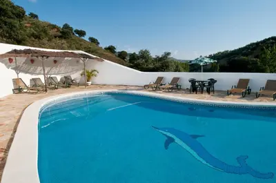 Piscina en o cerca de El Granero at Molino la Ratonera
