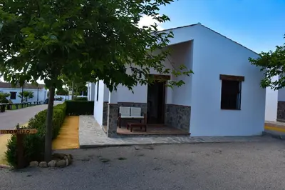 Edificio en el que se encuentra el camping resort