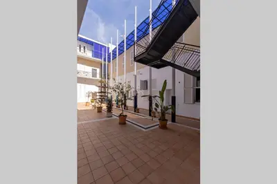 Edificio en el que se encuentra el apartamento