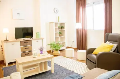 Una televisión o centro de entretenimiento en Córdoba Cool La Compañía