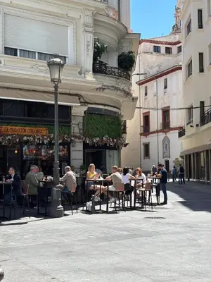 Clientes alojados en Córdoba Cool La Compañía