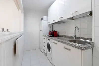 Una cocina o zona de cocina en San Clemente Central Suite by Valcambre