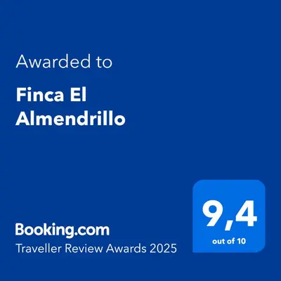 Certificado, premio, señal o documento que está expuesto en Finca El Almendrillo