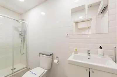 Un baño de Home up Qurtuba