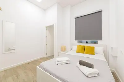 Cama o camas de una habitación en Home up Qurtuba