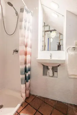 Un baño de San esteban alto