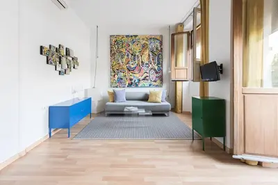Una televisión o centro de entretenimiento en Pop Art, Apartamento Valvanera, pleno centro