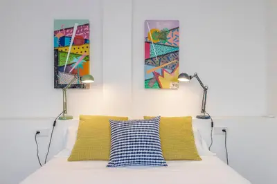 Cama o camas de una habitación en Pop Art, Dúplex coqueto en el corazón de Sevilla