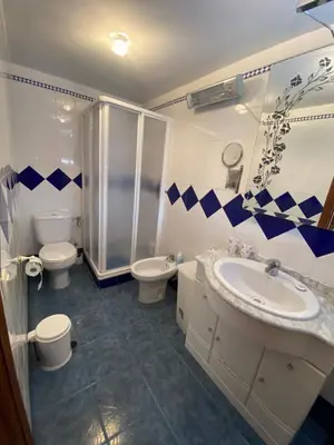 Un baño de APARTAMENTO RURAL CASA MONTE