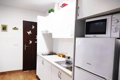 Una cocina o zona de cocina en La Magdalena 3