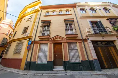 Edificio en el que se encuentra el apartamento