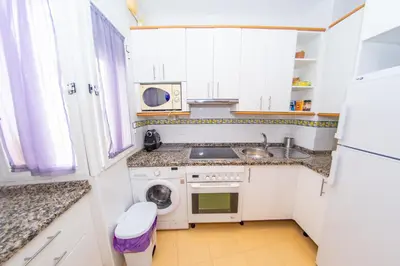 Una cocina o zona de cocina en MI RETIRO SEVILLANO