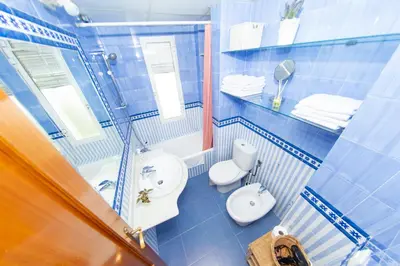 Un baño de MI RETIRO SEVILLANO