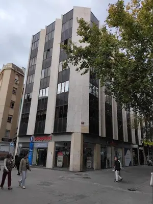Edificio en el que se encuentra el apartamento