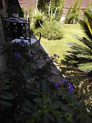 Jardín al aire libre en Apartamento Laila