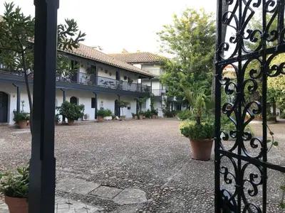 Jardín al aire libre en S27 Corral del Siglo XVI