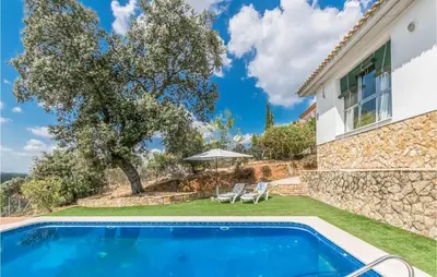Piscina en o cerca de Stunning Home In Villaharta