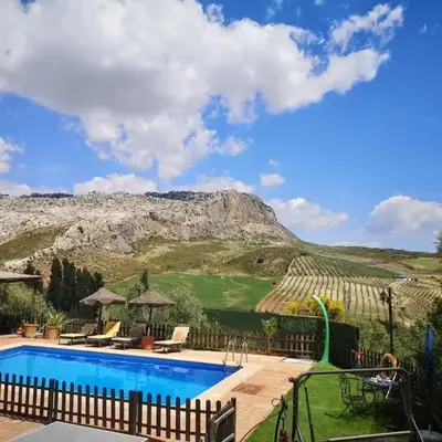 CASA RURAL EL CHAPARRO