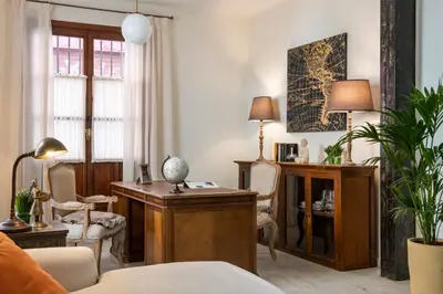 Plano de MonKeys Apartments Alameda
