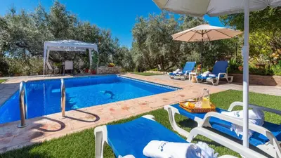 Piscina en o cerca de Casa Ana Maria Periana by Ruralidays