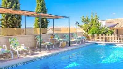 Piscina en o cerca de Casa de Paquita Montefrio by Ruralidays