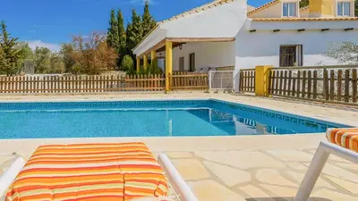 Piscina en o cerca de Villa el Establo Montefrio by Ruralidays