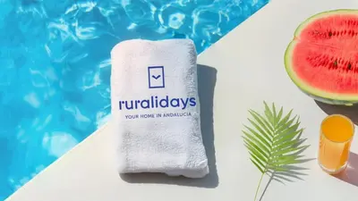 Piscina en o cerca de Villa el Establo Montefrio by Ruralidays