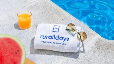 Piscina en o cerca de Los Huertos Antequera - La Higuera by Ruralidays