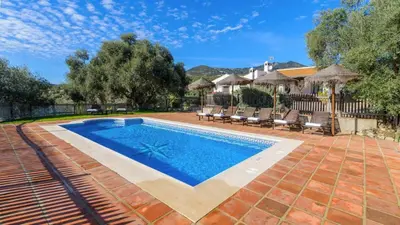 Piscina en o cerca de Finca del Rio Antequera - La Higuera by Ruralidays