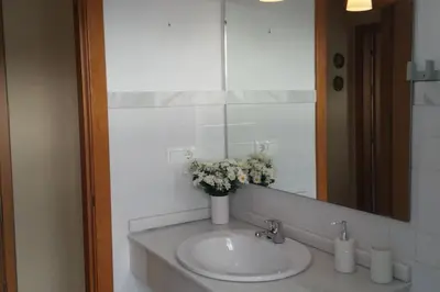 Un baño de Alleanza, Puerta a Santa Cruz