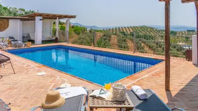 Piscina en o cerca de Villa La Morada Antequera - La Higuera by Ruralidays
