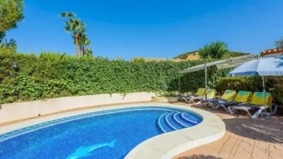 Piscina en o cerca de Casa La Palmera Villanueva de la Concepcion by Ruralidays