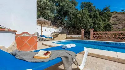 Piscina en o cerca de Casa La Encina Alora by Ruralidays