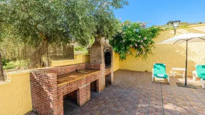 Jardín al aire libre en Villa Las Dehesas Casabermeja by Ruralidays