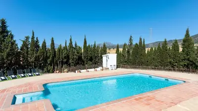 Piscina en o cerca de Casa La Loma del Sabinal Alora by Ruralidays