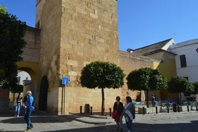 Clientes alojados en ALCAZAR VIEJO PARKING Tourist Córdoba