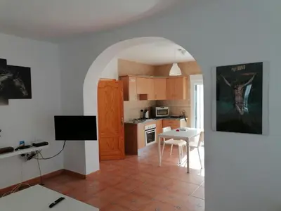 Una cocina o zona de cocina en Private Pool Retreat Almogía