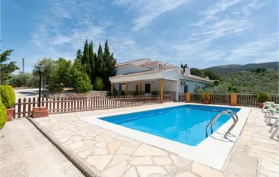 Plano de Awesome Home In Montefrio