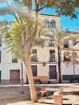 Edificio en el que se encuentra el apartamento