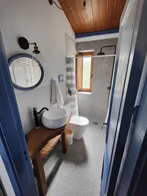 Un baño de Vivienda rural del salado