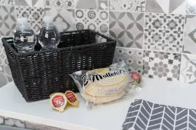 Comida en o cerca de este apartamento