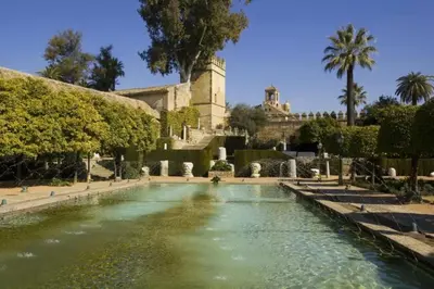 Piscina en o cerca de Dúplex Judería de Córdoba