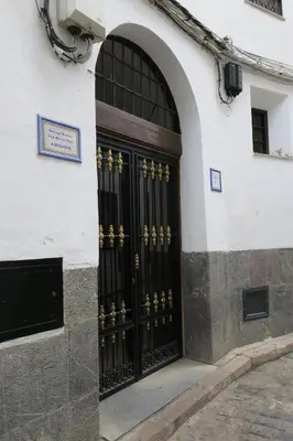 Fachada o entrada de Calle de la Convalecencia